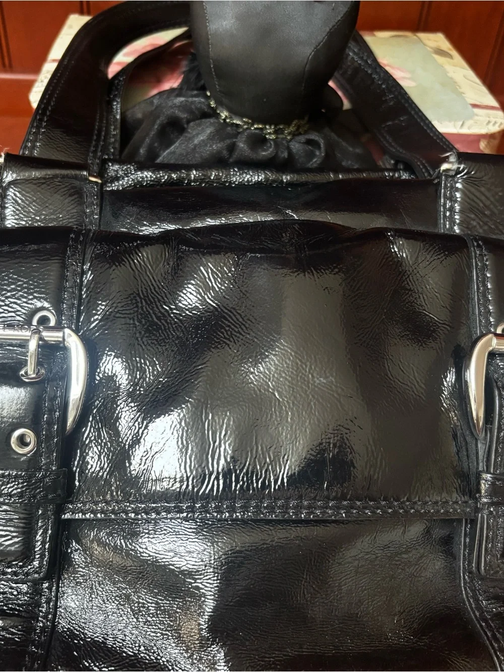 Michael Kors Black Patent Leather Shoulder Satchel . Like new no flaws